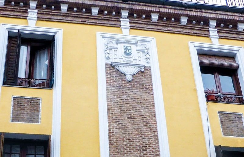 Reforma de cocina de diseño en Pozuelo, Madrid – líneas minimalistas